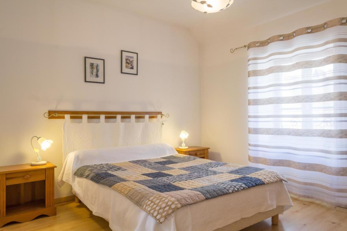 Bed and Breakfast Logis De L'Orme La Rochepot Exterior foto