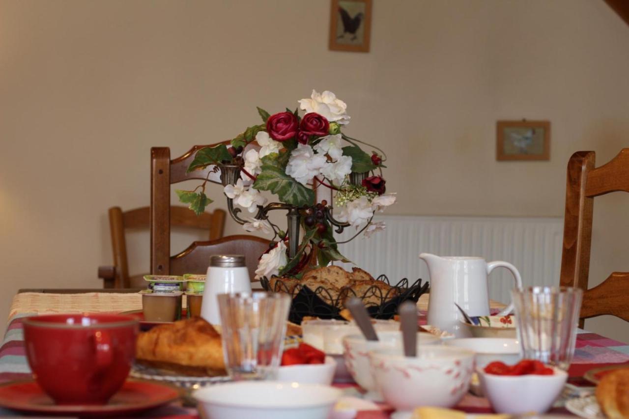 Bed and Breakfast Logis De L'Orme La Rochepot Exterior foto